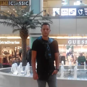 نمونه کار منوچهر مهدی نژاد هنر ما بیانگر کار ماست